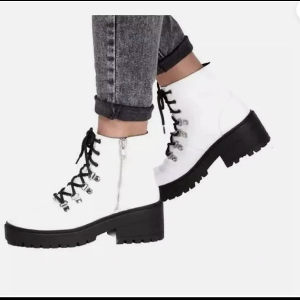 White Lace-Up Women's Boots